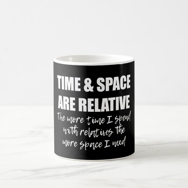 Schwarz-Weiß-Zitat über die sonnige Wissenschaft Kaffeetasse (Mittel)
