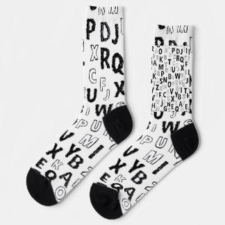 Schwarz-weiße Crew-Socken mit Alphabet-Muster Socken
