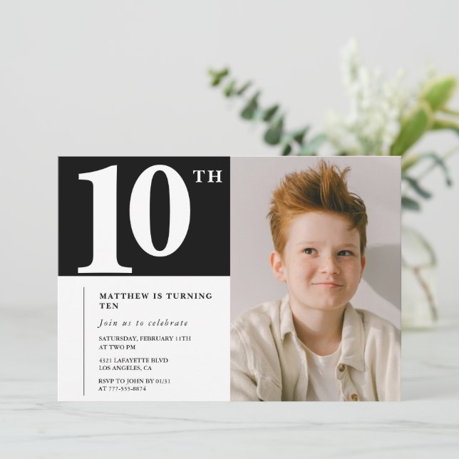 Schwarz-weiße Einladung zum 10. Geburtstag Chic Fo (Stehend Vorderseite)