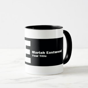 Schwarz-weiße Fettmonogramm-Förderung Tasse