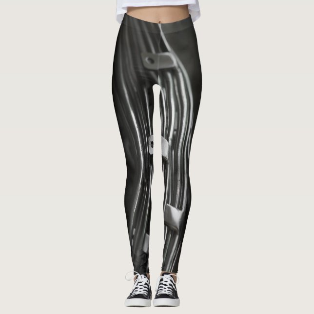 Schwarz-weiße Graumetallindustrie Leggings (Vorderseite)
