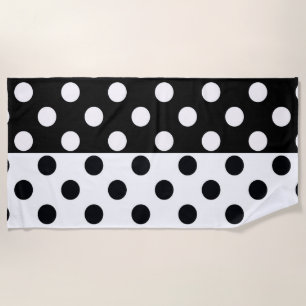 Schwarz-weiße halbe Farbtrennung inverse Polka-Pun Strandtuch