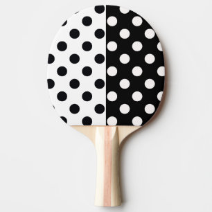 Schwarz-weiße halbe Farbtrennung inverse Polka-Pun Tischtennis Schläger