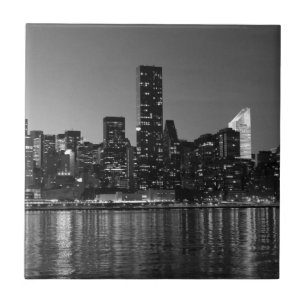Schwarz-weiße Skyscaper-Silhouette in New York Fliese