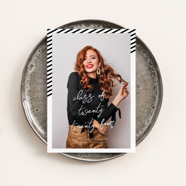 Schwarz-weiße Streifen Moderner Minimalistischer A Einladung (Von Creator hochgeladen)