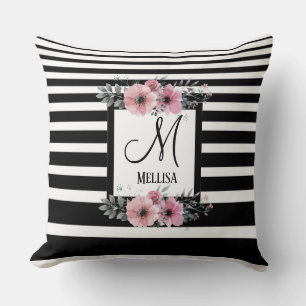 Schwarz-weiße Streifen Rosa Floral Monogramm Kissen