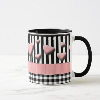 Schwarz-weiße Streifen rosa Herzen Tasse