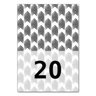 Schwarz-weiße Tribal Arrows Table Card Tischnummer