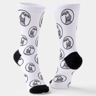 Schwarz-weiße Tukan-Doodle-Crew-Socken Socken