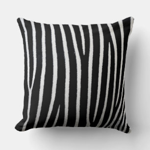 Schwarz-weiße Zebrastreifen Kissen