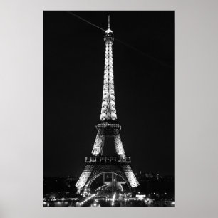 Schwarz-weißer Eiffelturm in Paris bei Nacht Poster