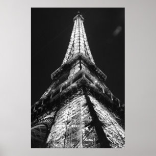 Schwarz-weißer Eiffelturm in Paris bei Nacht Poster