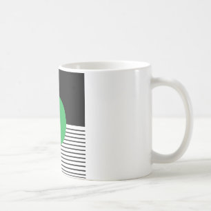 Schwarz-weißer Farbblock und grüner Kreis Kaffeetasse