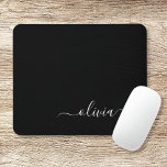 Schwarz-weißer Name der Monogram für Giralskripte  Mousepad<br><div class="desc">Weiße und schwarze Monogramm Fügen Sie Ihren eigenen Namen Mousepad (Maus-Pad). Das macht den perfekten 16 Geburtstag,  Hochzeit,  Brautparty,  Jubiläum,  Babydusche oder Junggeselinnen-Abschied Geschenk für jemanden,  der Lieben glamourösen Luxus und schicke Stile.</div>