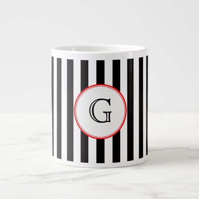 Schwarz-weißer Streifen, rot, weißes Monogramm Jumbo-Tasse (Vorderseite)