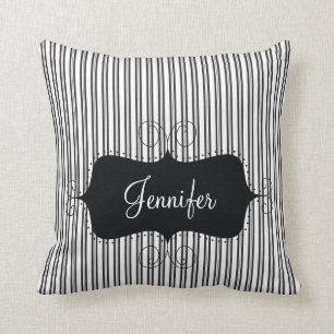 Schwarz-weißer Streifenchic-Girly personalisiertes Kissen