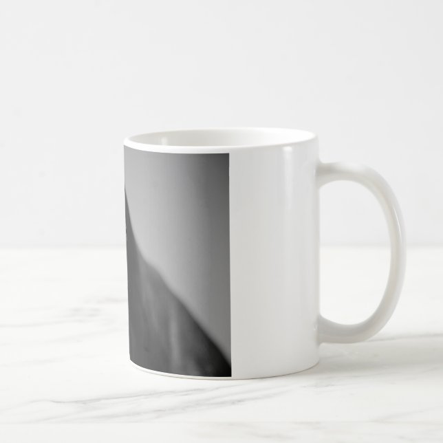 Schwarz-weißes Horseaugenkunstwerk Kaffeetasse (Rechts)