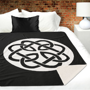 Schwarz-weißes keltisches Knotenmuster-Kreissymbol Sherpadecke