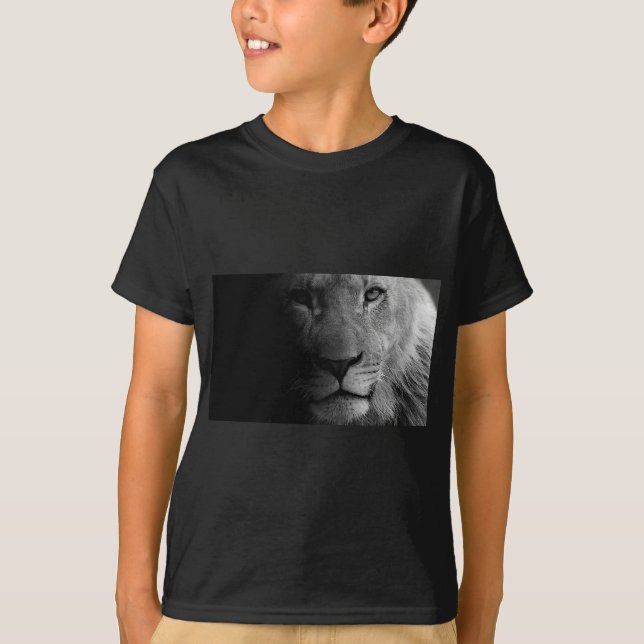 Schwarz-weißes Motivierend Leadership Lion Portrai T-Shirt (Vorderseite)