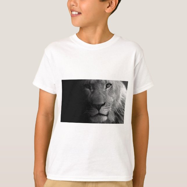 Schwarz-weißes Motivierend Leadership Lion Portrai T-Shirt (Vorderseite)
