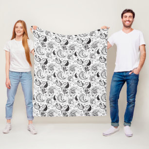 Schwarz-weißes Paisley-Muster – Elegante Textilkun Fleecedecke