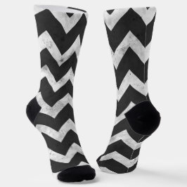 Schwarz-weißes rustikales Chevron-Muster Socken