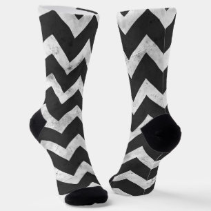 Schwarz-weißes rustikales Chevron-Muster Socken