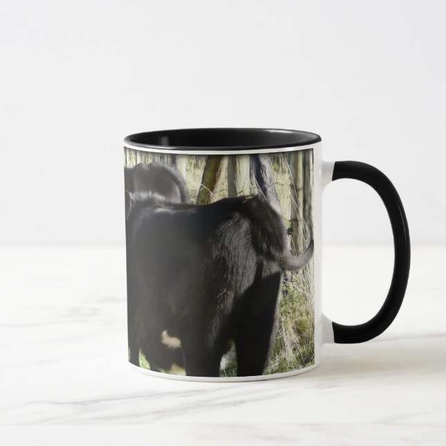 Schwarze Angus-Färsen-Kälber Tasse (Rechts)