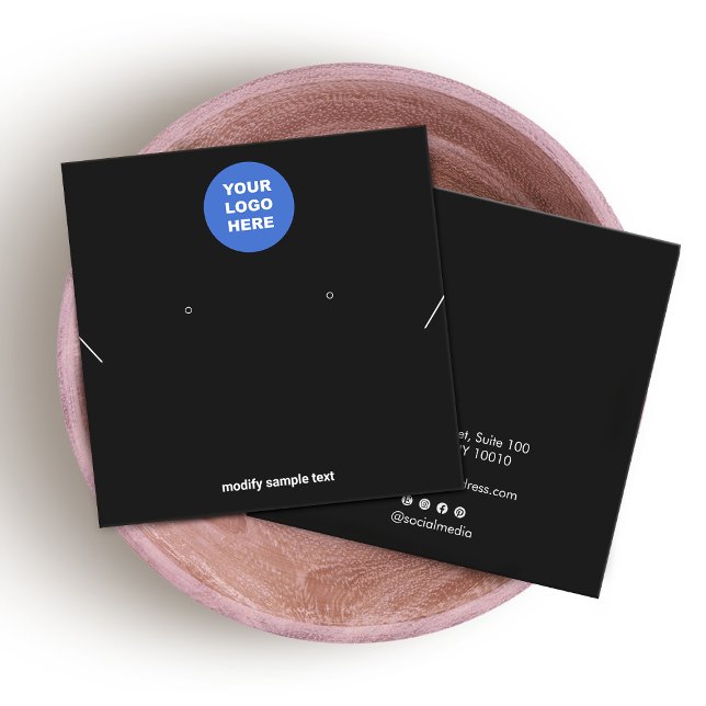 Schwarze Anzeige für die Zeichenkette "Logo hinzuf (Von Creator hochgeladen)