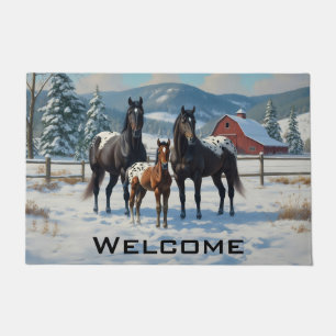 Schwarze Appaloosa Pferde auf einem Bauernhof im W Fußmatte