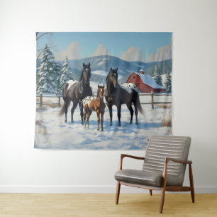 Schwarze Appaloosa Pferde auf einem Bauernhof im W Wandteppich