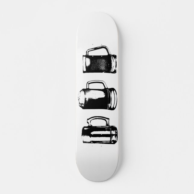 Schwarze Bier-Tassen-Silhouette // Skateboard (Vorne)