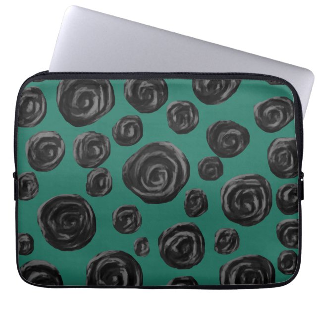 Schwarze Blumen auf Jadegrün Laptopschutzhülle (Vorderseite)