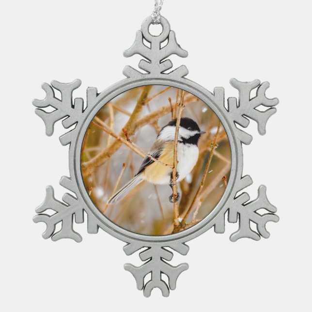 Schwarze Chickade - Original-Foto Schneeflocken Zinn-Ornament (Vorderseite)