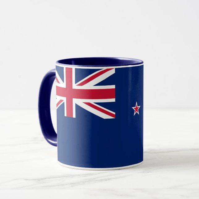 Schwarze Combo-Tasse mit neuseeländischer Flagge Tasse (Vorderseite Links)