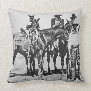 Schwarze Cowboys bei Bonham, Texas, c.1890 (b/w Kissen
