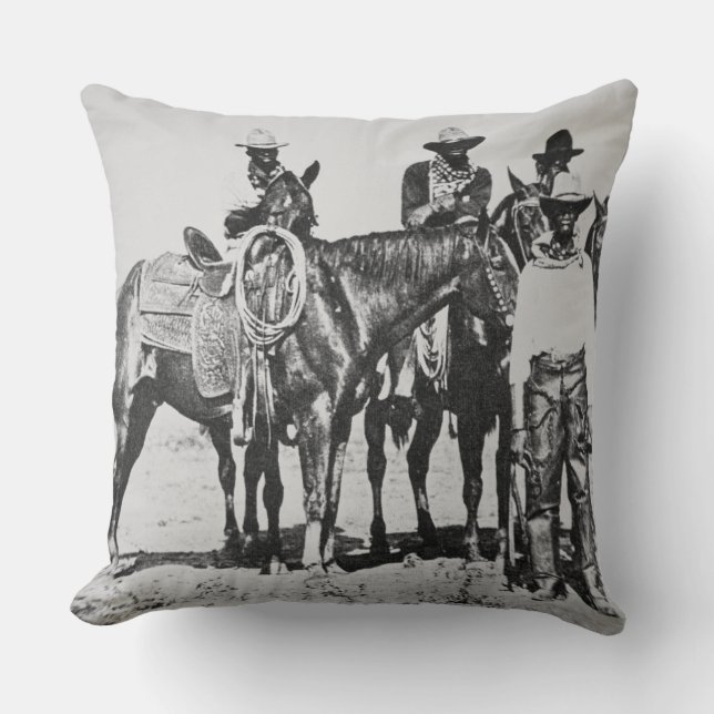 Schwarze Cowboys bei Bonham, Texas, c.1890 (b/w Kissen (Vorderseite)