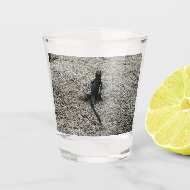 Schwarze Eidechse Schnapsglas (Vorderseite)