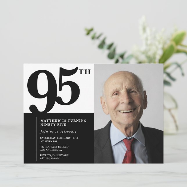 Schwarze Einladungen zum 95. Geburtstag Eleganter  (Stehend Vorderseite)