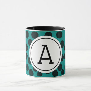 Schwarze Flecken in Wasserfarbe mit Monogramm Tasse