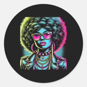 Schwarze Frau mit einem großen Afro-Aufkleber Runder Aufkleber