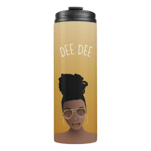Schwarze Frau mit Gold-Shades & High Bun, Gelbes G Thermosbecher
