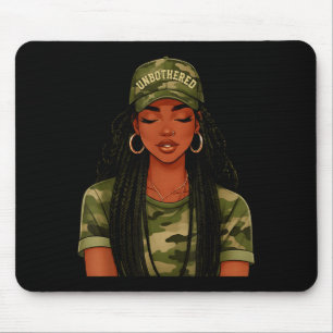 Schwarze Frau unbeeindruckt Locs Tarngirl Frauen L Mousepad