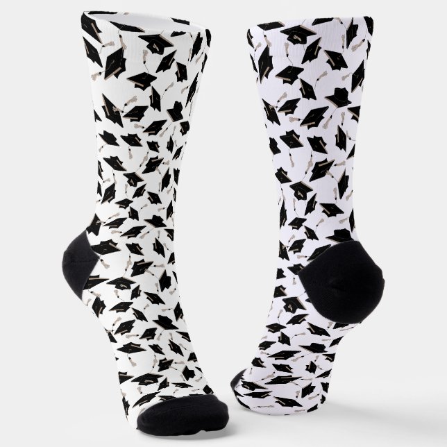 Schwarze Graduierungsklappen in der Luft auf Weiß  Socken (Gewinkelt)