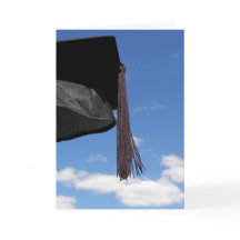 Schwarze Graduierungsobergrenze in der Luft