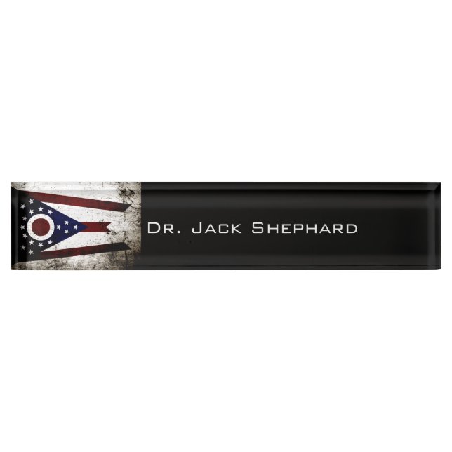 Schwarze Grunge-Ohio-Staats-Flagge Namensplakette (Vorderseite)