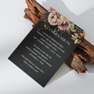 Schwarze Hochzeitsunterkünfte Blumendetails + QR Begleitkarte