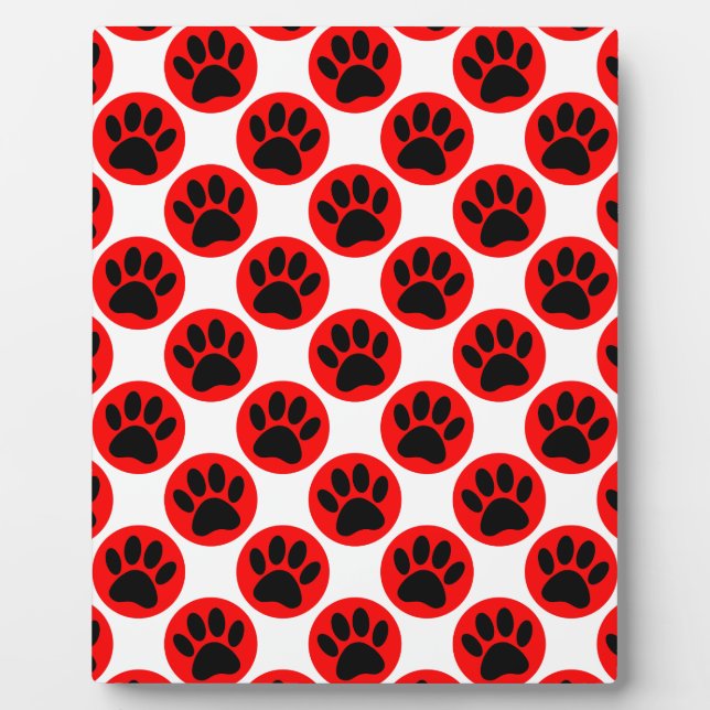 Schwarze Hundepaws in roten Polka-Punkten Fotoplatte (Vorderseite)