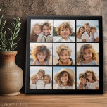Schwarze Instagram-FotoCollage mit 9 quadratischen Fliese<br><div class="desc">Benutzen Sie Ihre Fotos ohne Rahmen,  um Ihr eigenes Kunstwerk zu kreieren! Fügen Sie Ihre Lieblingsfotos und Schnappschüsse zu diesem Streifen für einen lustigen Speicherbewahrer hinzu. Ein künstlerischer Weg,  um Ihre besten Foto-Sharing-Bilder anzuzeigen.</div>