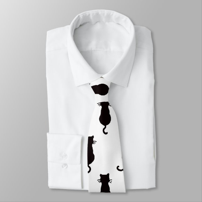 Schwarze Katze Abgeschieden auf weißem Polka Dot M Krawatte (Gebunden)